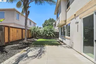 2472 Grant St, Brentwood, CA 94513 - Photo 31