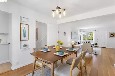 4436 Hyacinth Ave, Oakland, CA 94619 - Photo 9