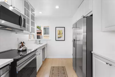 4436 Hyacinth Ave, Oakland, CA 94619 - Photo 13