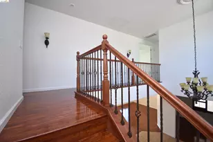 5548 Cortina Ln, Stockton, CA 95219 - Photo 17