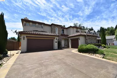 5548 Cortina Ln, Stockton, CA 95219 - Photo 39