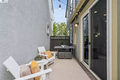 1568 Clement Ave, Alameda, CA 94501 - Photo 37