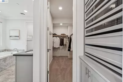 1568 Clement Ave, Alameda, CA 94501 - Photo 23