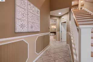 4166 Mystic View Ct, Hayward, CA 94542 - Photo 11