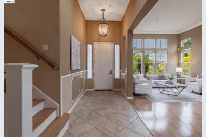4166 Mystic View Ct, Hayward, CA 94542 - Photo 7