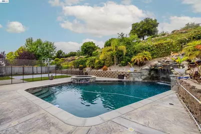 4166 Mystic View Ct, Hayward, CA 94542 - Photo 47