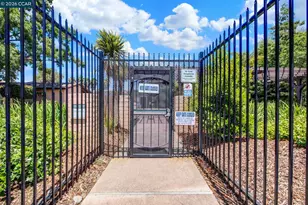908 Marina Dr, Napa, CA 94559 - Photo 75