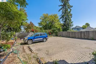 4324 Montgomery St, Oakland, CA 94611 - Photo 43