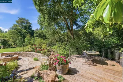 30 Greenwood Ct, Orinda, CA 94563 - Photo 63