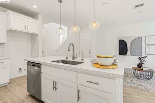 38 Fern Ln, Pittsburg, CA 94565 - Photo 11