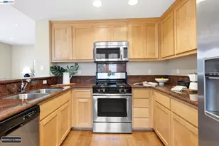 2212 Day Sailor Ct, Richmond, CA 94804 - Photo 19