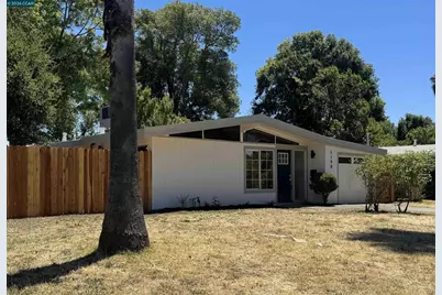 1190 1st Street, Fairfield, CA 94533 - Photo 1