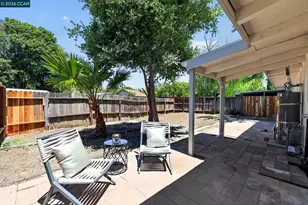 1190 1st St, Fairfield, CA 94533 - Photo 25