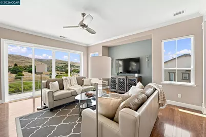 3024 Overlook Dr, Vallejo, CA 94591 - Photo 5