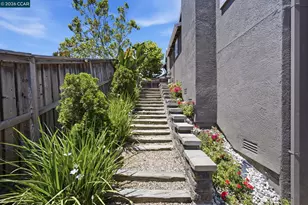 3024 Overlook Dr, Vallejo, CA 94591 - Photo 53