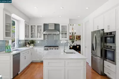 2151 Sky View Ct, Moraga, CA 94556 - Photo 7