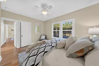 3057 Sylvan Ave, Oakland, CA 94602 - Photo 13