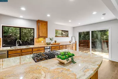 3137 Gloria Ter, Lafayette, CA 94549 - Photo 9