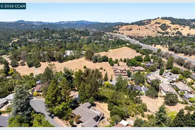16 Ruth Ct, Lafayette, CA 94549 - Photo 41