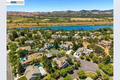 2444 French Oak Pl, Livermore, CA 94550 - Photo 29