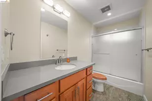 724 Lockwood Dr, Vallejo, CA 94547 - Photo 13