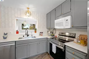 5370 Briar Ridge Dr, Castro Valley, CA 94552 - Photo 35