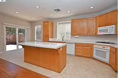 2245 Sabrina Way, Tracy, CA 95377 - Photo 21