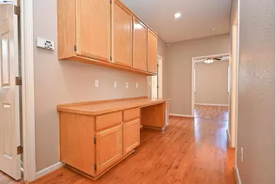 2245 Sabrina Way, Tracy, CA 95377 - Photo 29