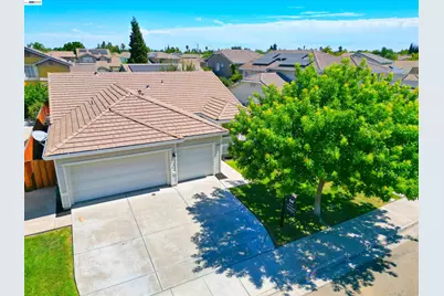 2245 Sabrina Way, Tracy, CA 95377 - Photo 5