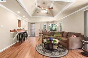 4815 Shetland Ave, Oakland, CA 94605 - Photo 9