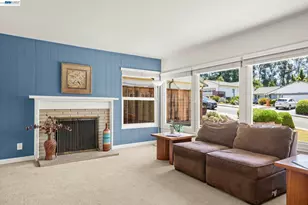 4815 Shetland Ave, Oakland, CA 94605 - Photo 5