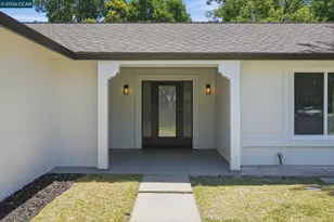 1140 Edmonton Dr, Sacramento, CA 95833 - Photo 3