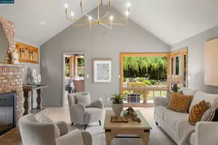 21 Oval Rd, Oakland, CA 94611 - Photo 23