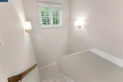 21 Oval Rd, Oakland, CA 94611 - Photo 37