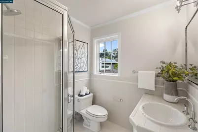 21 Oval Rd, Oakland, CA 94611 - Photo 43