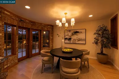 21 Oval Rd, Oakland, CA 94611 - Photo 15