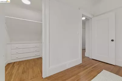 523 25th St, Oakland, CA 94612 - Photo 37