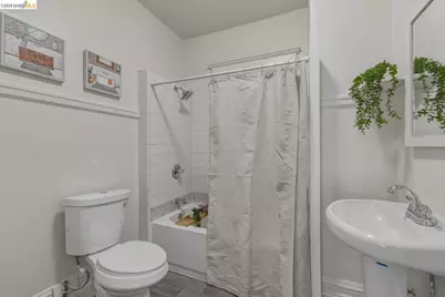 523 25th St, Oakland, CA 94612 - Photo 53