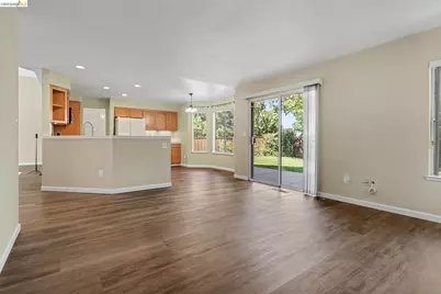 316 Amberleaf Way, Brentwood, CA 94513 - Photo 15