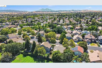 316 Amberleaf Way, Brentwood, CA 94513 - Photo 37