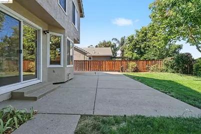 316 Amberleaf Way, Brentwood, CA 94513 - Photo 31