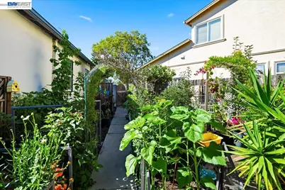 4231 Somerset Ave, Castro Valley, CA 94546 - Photo 33