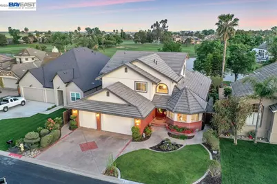 82 Edgeview Ct, Discovery Bay, CA 94505 - Photo 1