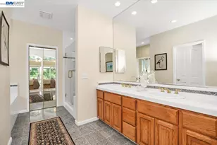 82 Edgeview Ct, Discovery Bay, CA 94505 - Photo 17