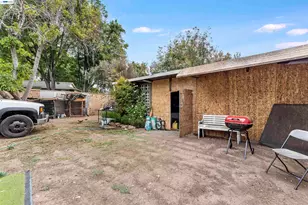 1966 Almaden Rd, San Jose, CA 95125 - Photo 59