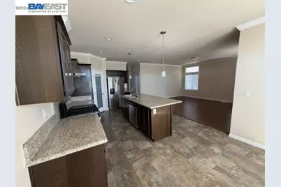 29282 Nantucket Way, Hayward, CA 94544 - Photo 13