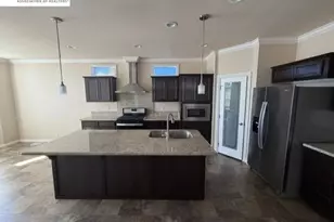 29282 Nantucket Way, Hayward, CA 94544 - Photo 11