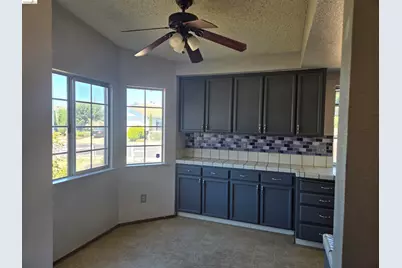 301 Maude Ct, Oakley, CA 94561 - Photo 7