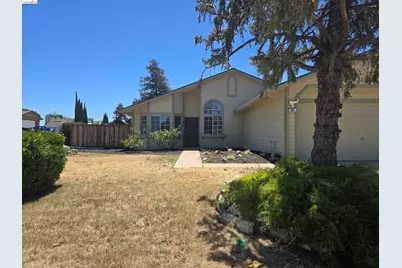 301 Maude Ct, Oakley, CA 94561 - Photo 3