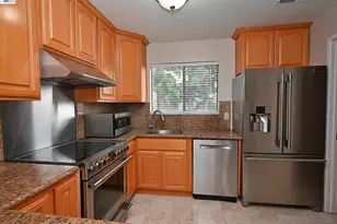 17994 Azalea Rd, Hayward, CA 94541 - Photo 13